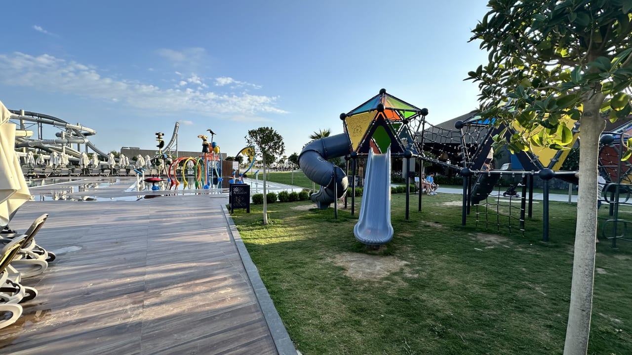 Gartenanlage Jacaranda Luxury Resort