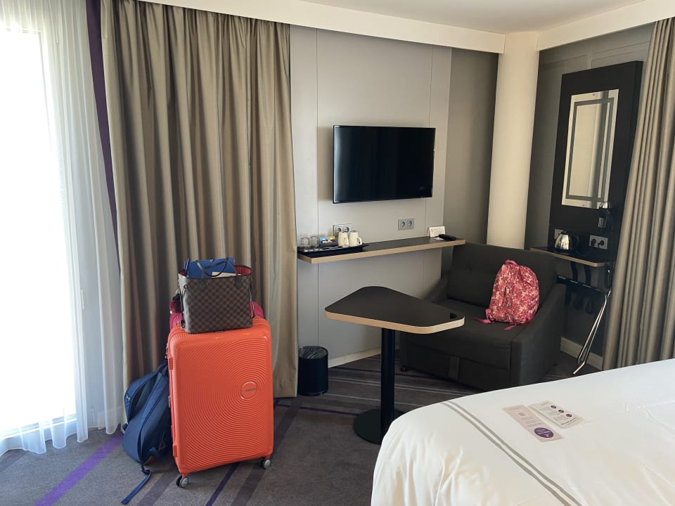 Zimmer Premier Inn Stuttgart City Centre Hotel