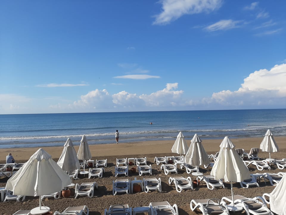 Strand Side Star Beach