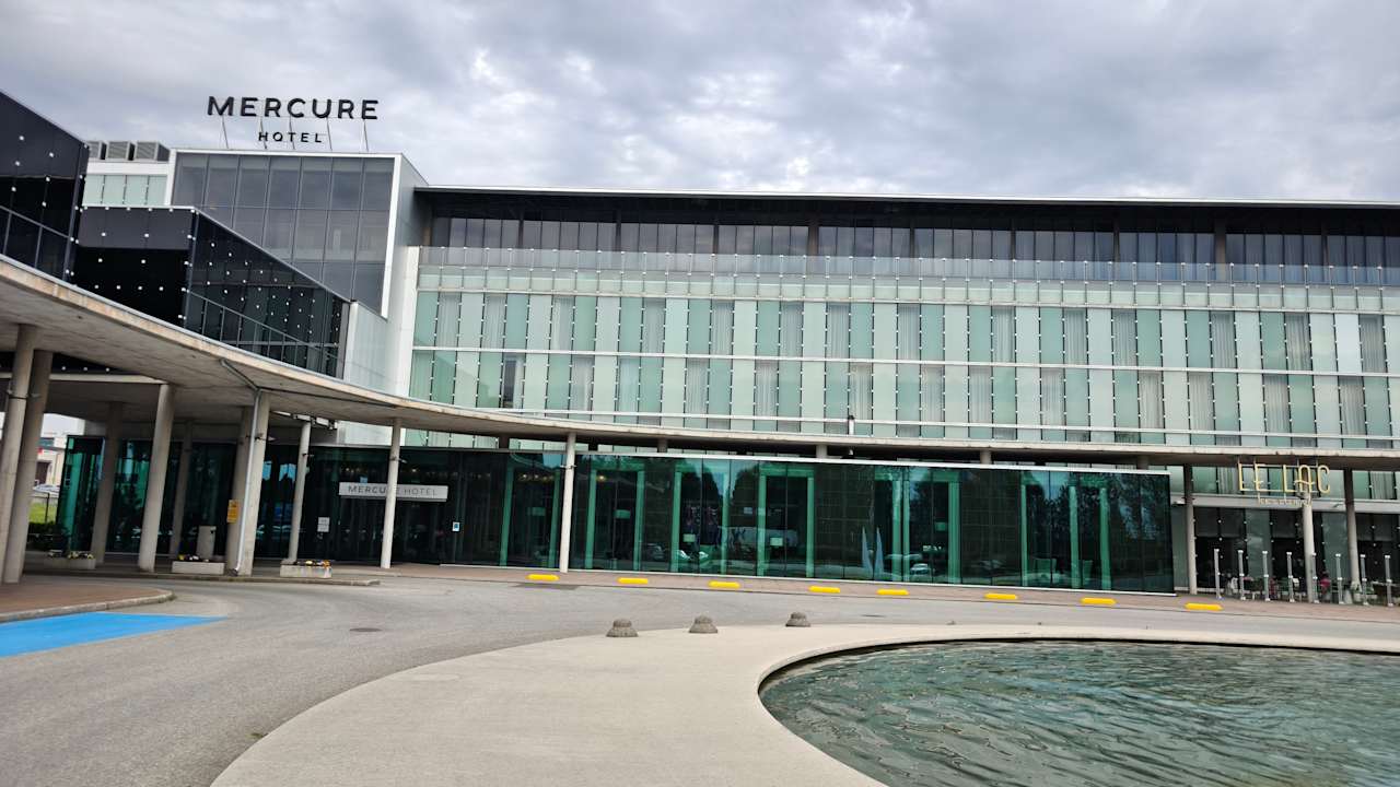 Außenansicht Mercure Tallinn