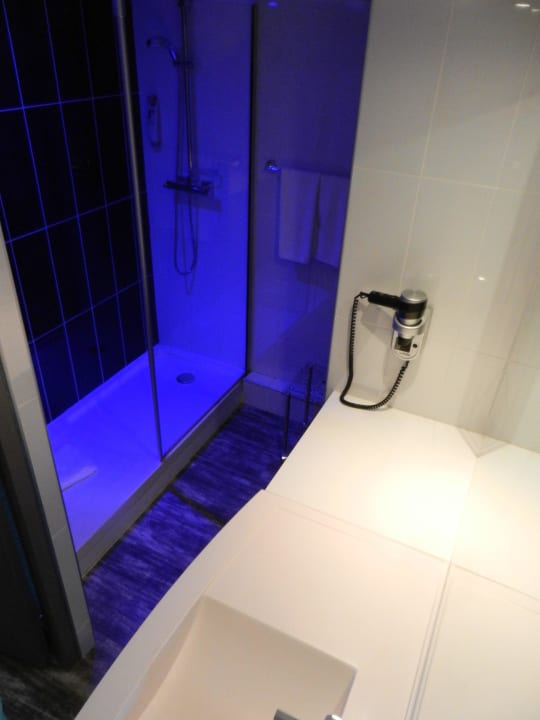 Bad Hotel ibis Styles Blois Centre Gare