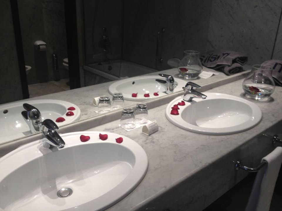 Waschbecken Paradisus by Meliá Salinas Lanzarote