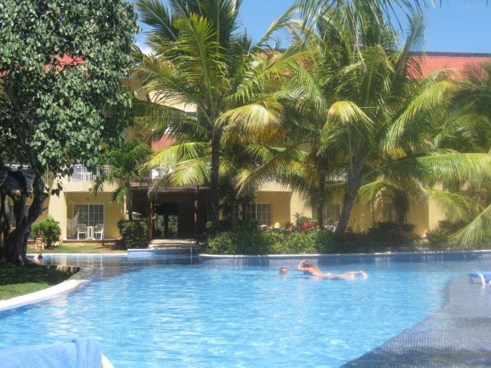 Pool Wyndham Alltra Punta Cana
