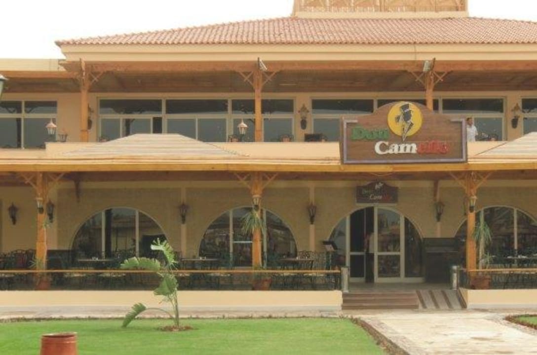 Unten Castello oben La Clef de L'Orient Restaurant Pickalbatros Dana Beach Resort - Hurghada