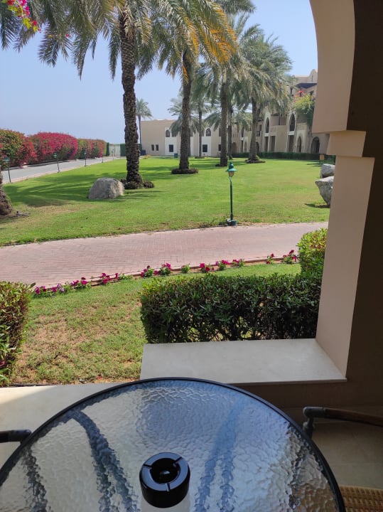 Zimmer Miramar Al Aqah Beach Resort