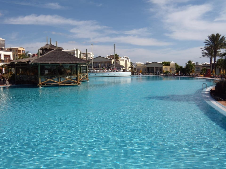 Gran piscina H10 Rubicón Horizons Collection