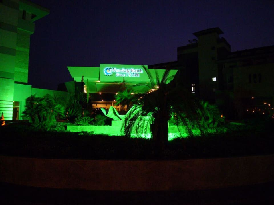 Eingangsbereich am Abend Sunis Kumköy Beach Resort Hotel & Spa
