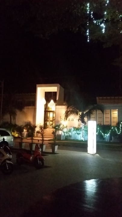 Blick Neubauteil The Briza Beach Resort Khaolak