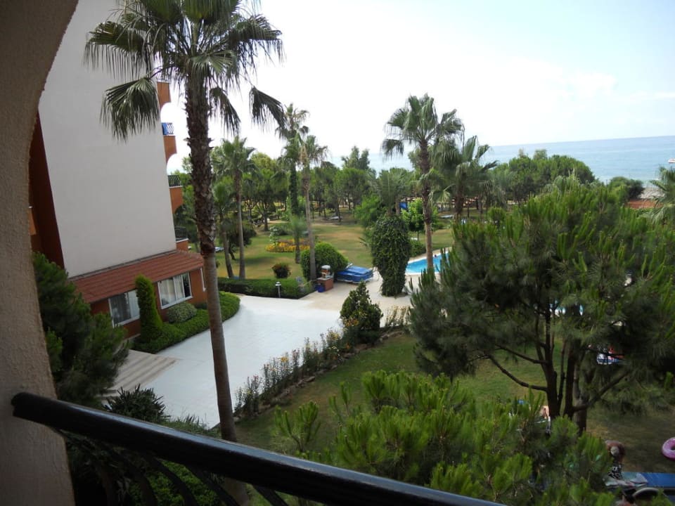 Balkon Club Turtas Beach Hotel