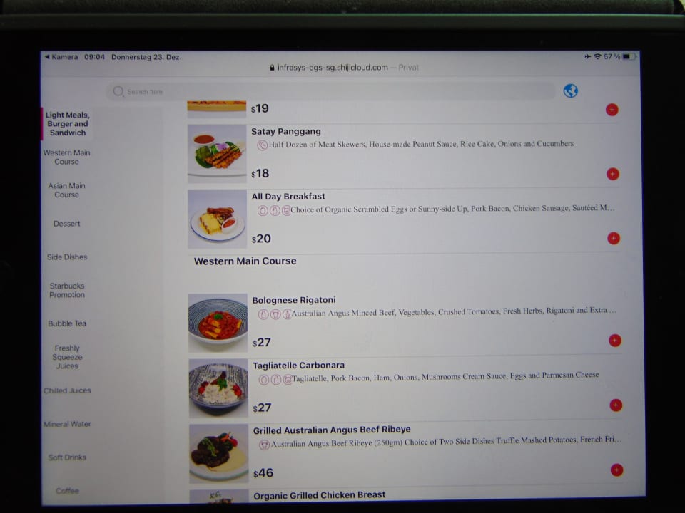 Gastro Hotel Crowne Plaza Changi Airport