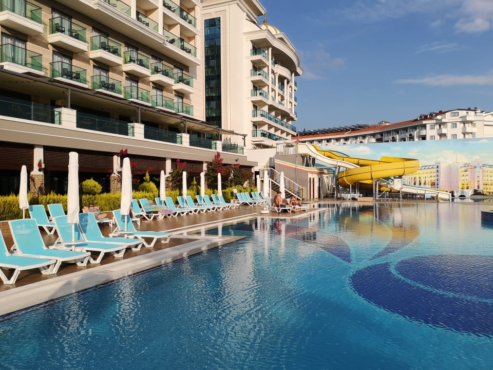 Pool Luna Blanca Resort & Spa