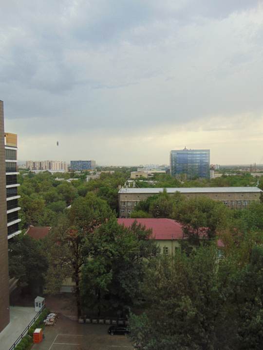 Ausblick Mercure Almaty City Center