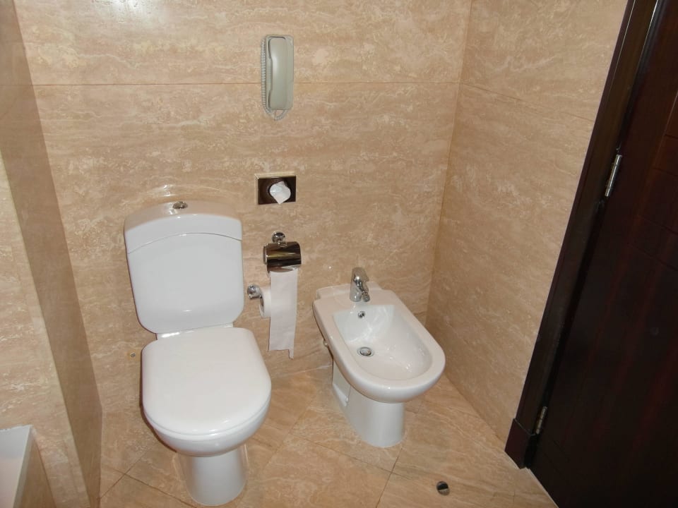 Bad Wyndham Garden Salalah Mirbat