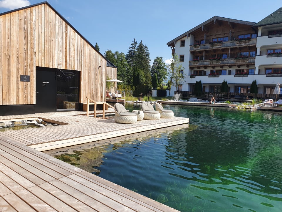 Außenansicht Naturhotel Forsthofgut