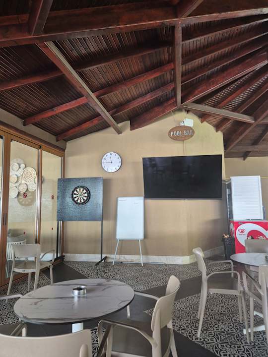 Pool allsun Numa Club Side