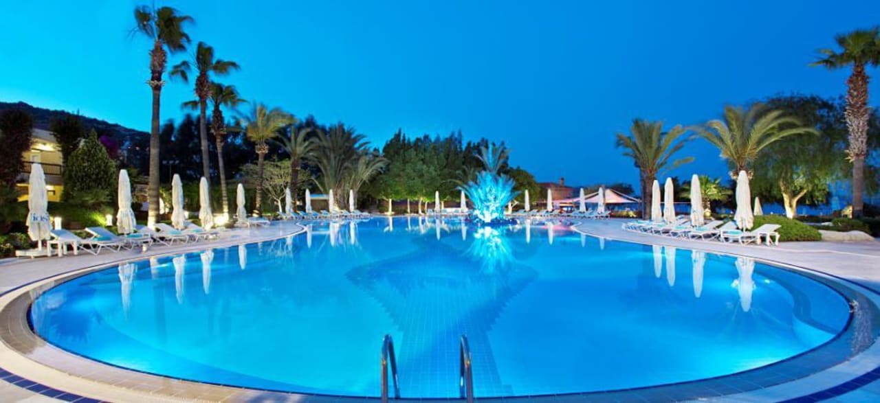 Pool Hotel Divan Bodrum Palmira