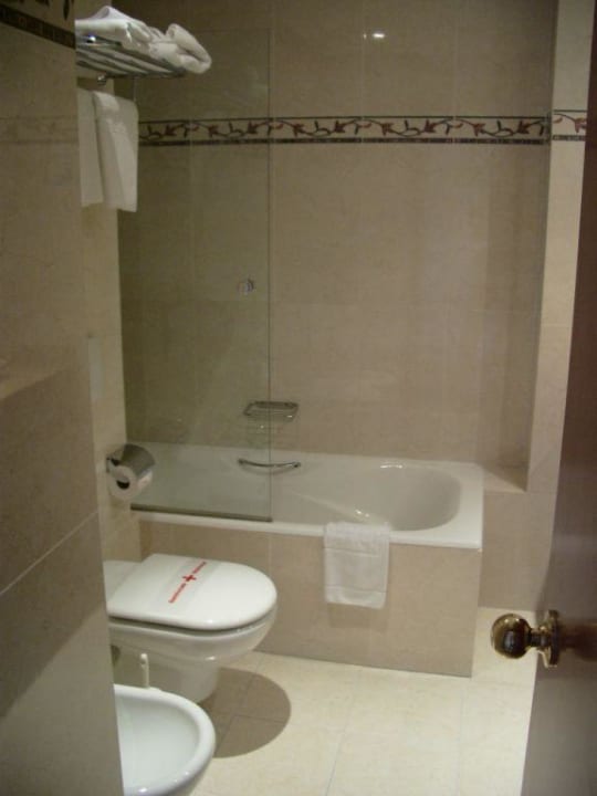 Bad Hotelzimmer Hotel Aparthotel Paguera Beach