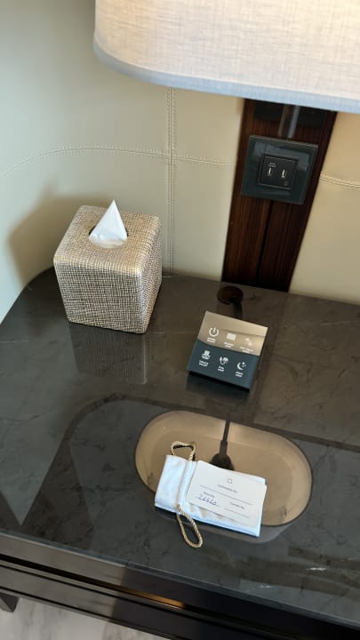 Zimmer Atlantis The Royal