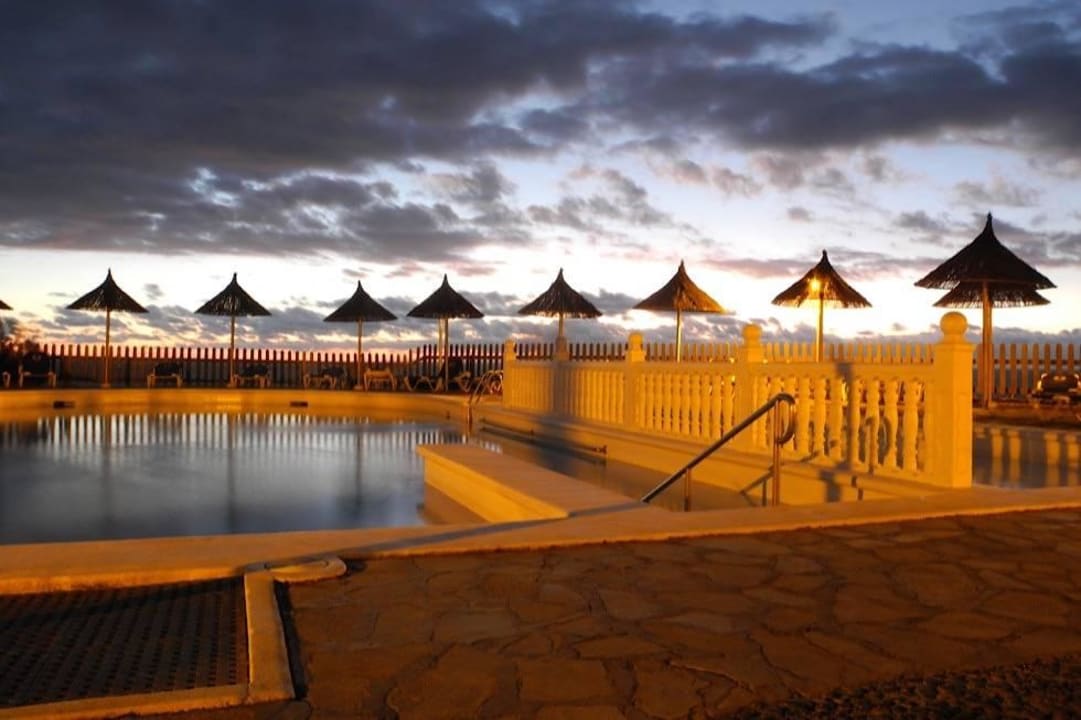 Kleiner Pool zur Meerseite Melia La Palma Hotel