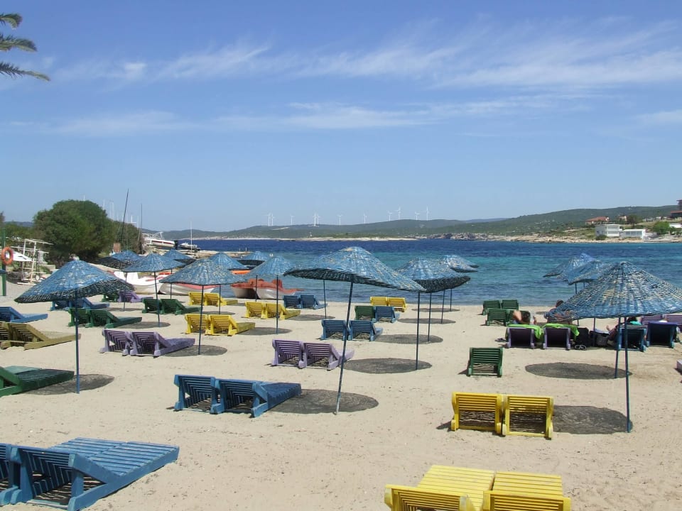 Belle plage mais mer froide Club Resort Atlantis