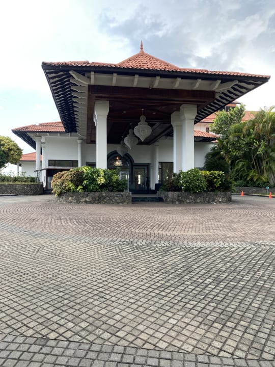 Außenansicht Taj Bentota Resort & Spa