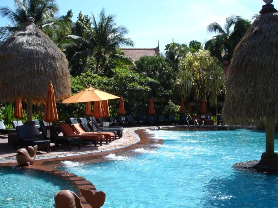 Pool1 Anantara Hua Hin Resort