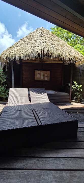 Zimmer Kuredu Island Resort & Spa