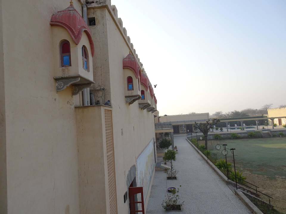 Widok z tarasu Hotel Desert N Dunes