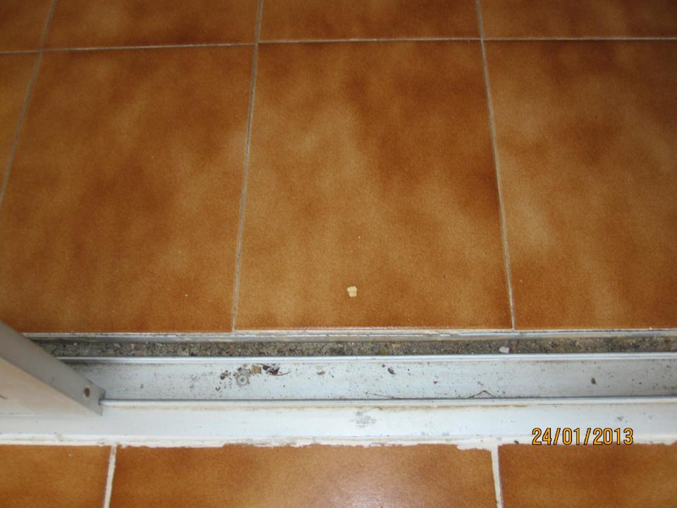 Verdreckte Laufschiene Bei Juan Playa Blanca