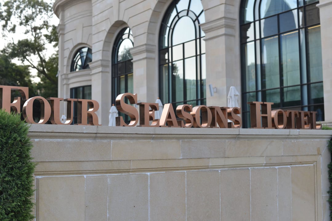 Außenbereich Four Seasons Hotel Baku