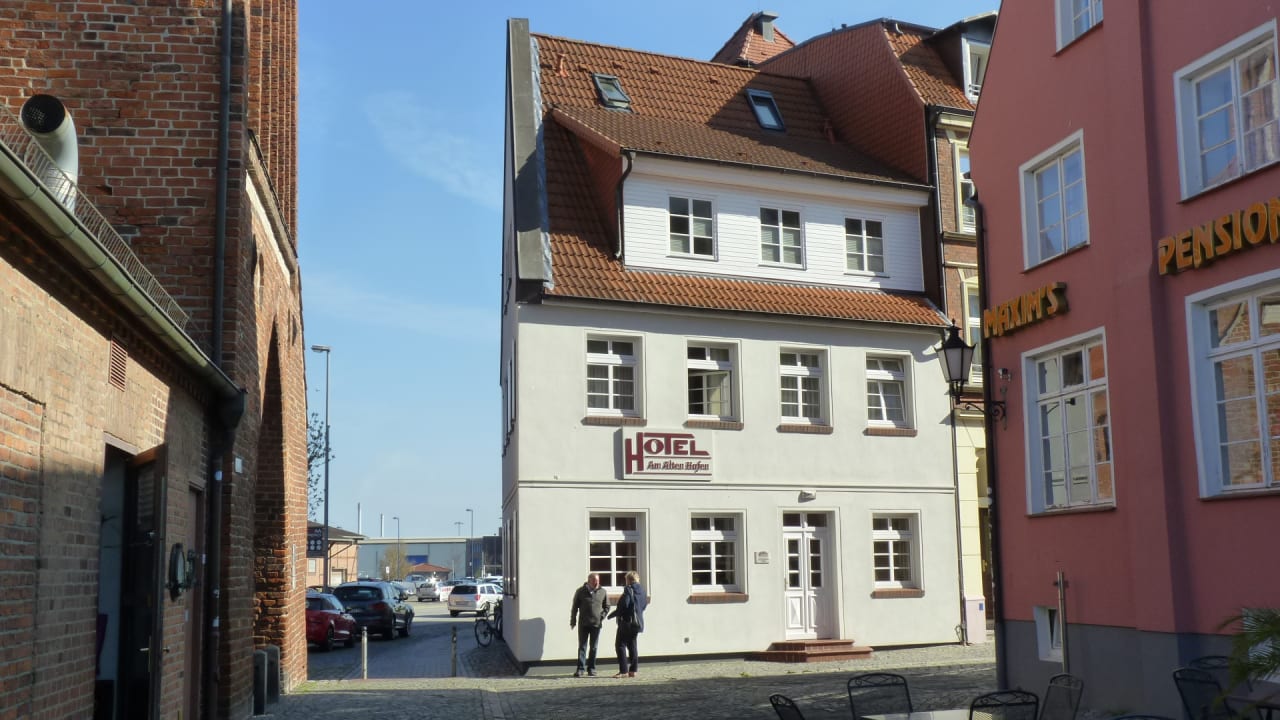 Außenansicht Hotel Am alten Hafen