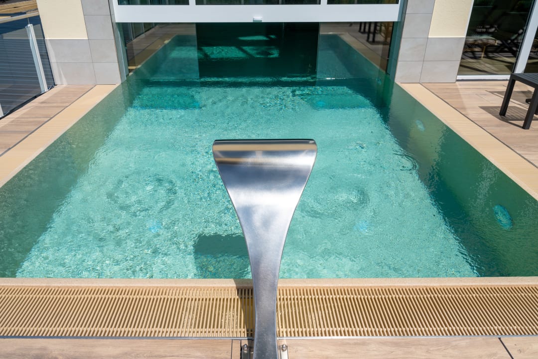 Pool Mosel Village Resort
