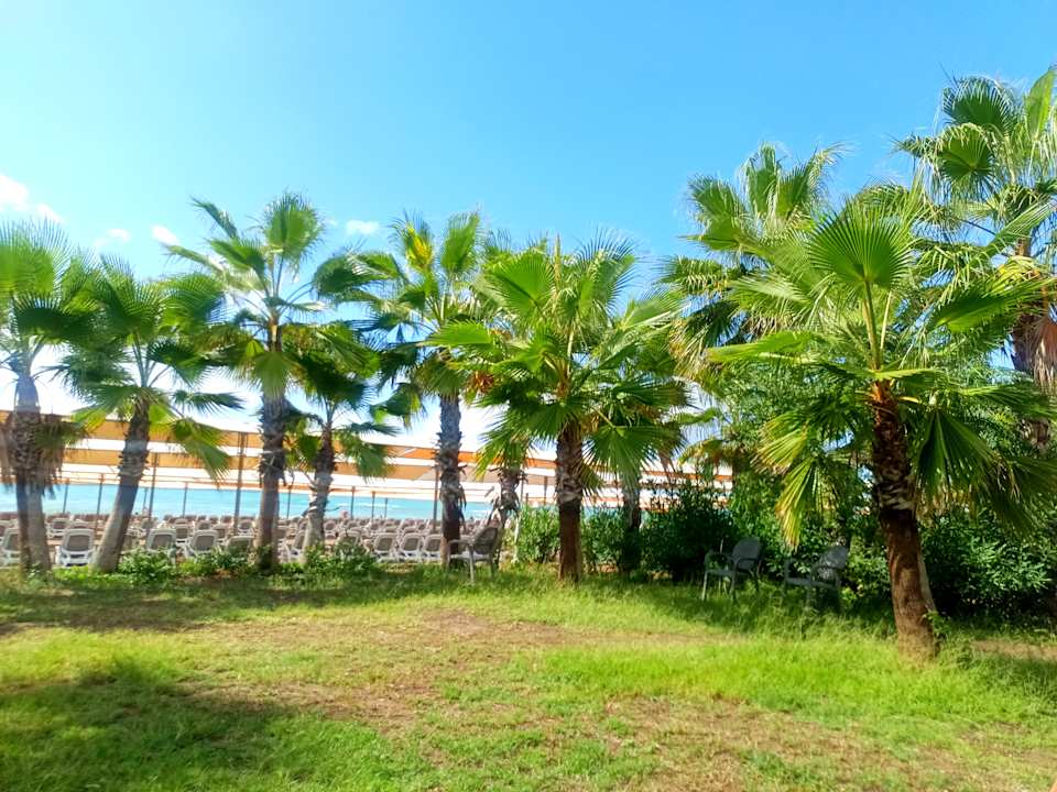 Strand Sunmelia Beach Resort