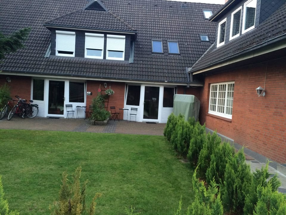 Eingang  Hotel zur Linde