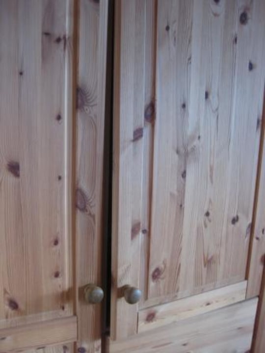 Verzogene Schranktür Alphotel Tyrol