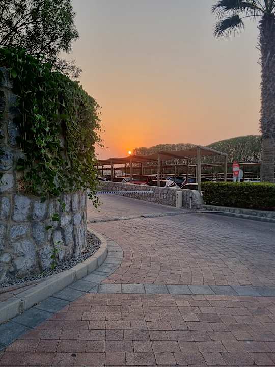 Außenansicht The Cove Rotana Resort