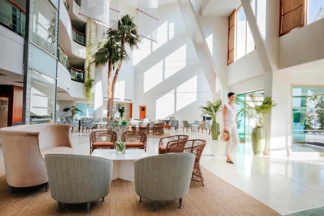 Lobby Hotel Louis Imperial Beach