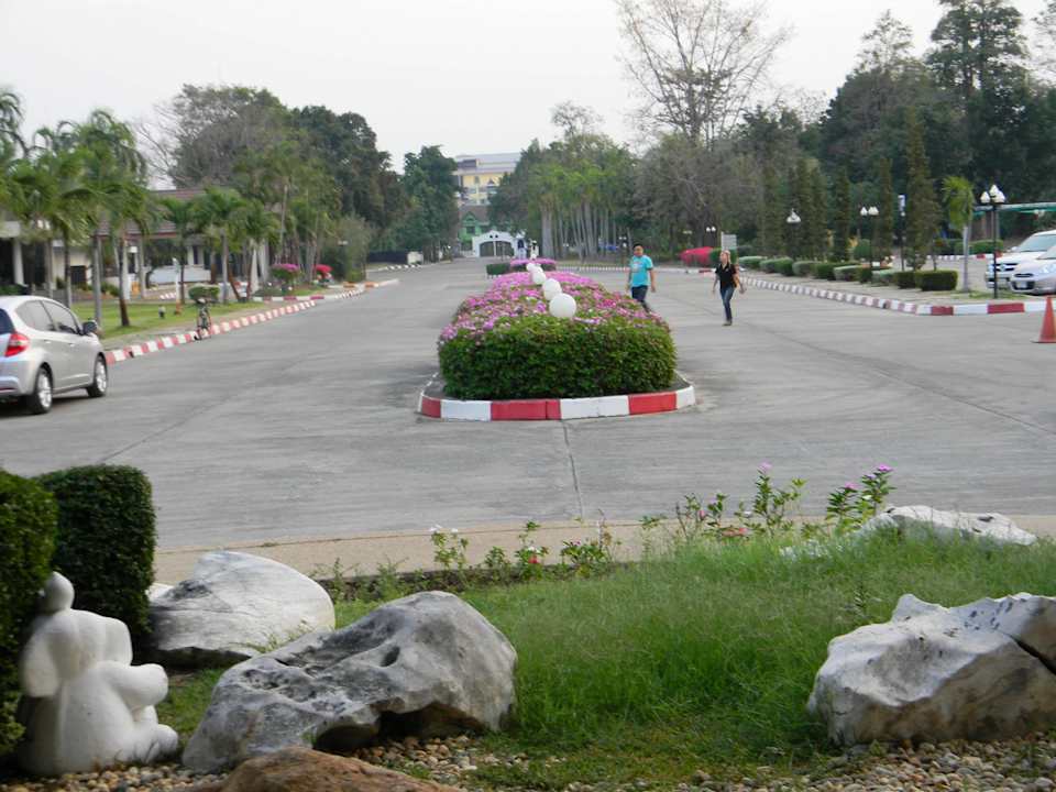 Hotelauffahrt The Imperial Hotel and Convention Centre