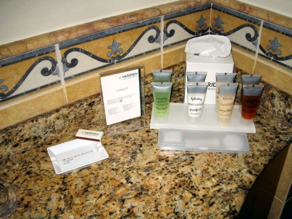 Badezimmer Hotel Le Meridien Al Aqah Beach Resort