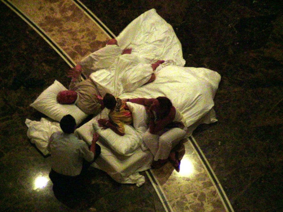 Demo in der Lobby vor der Rezeption Long Beach Alanya