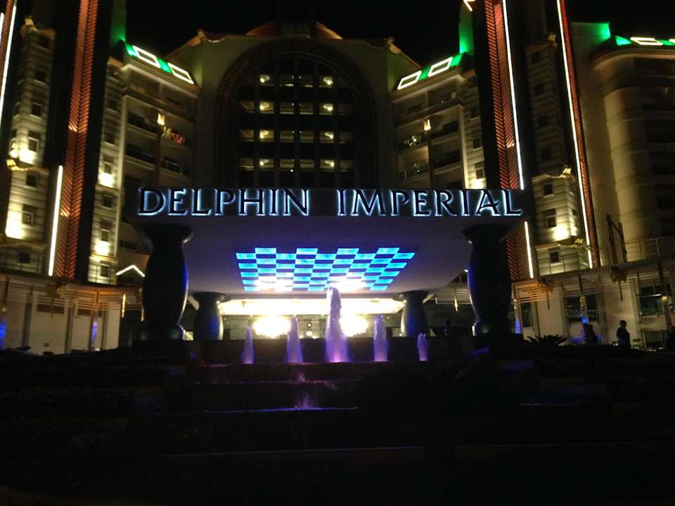 Außen vorm Hotel Hotel Delphin Imperial