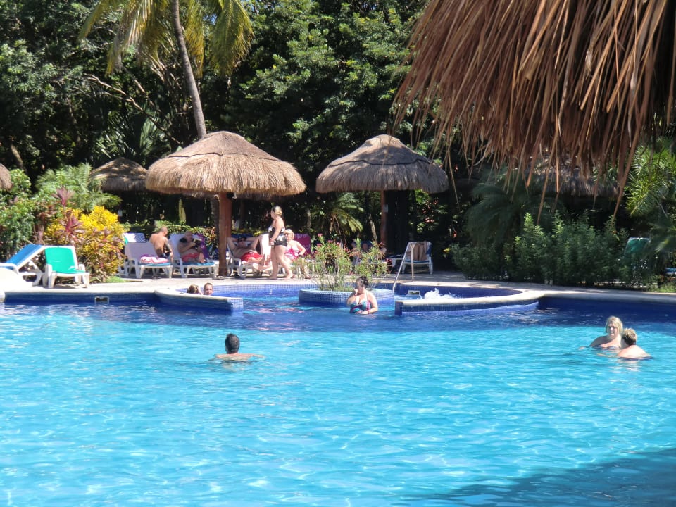 Pool mit Sprudelbecken Hotel Riu Tequila