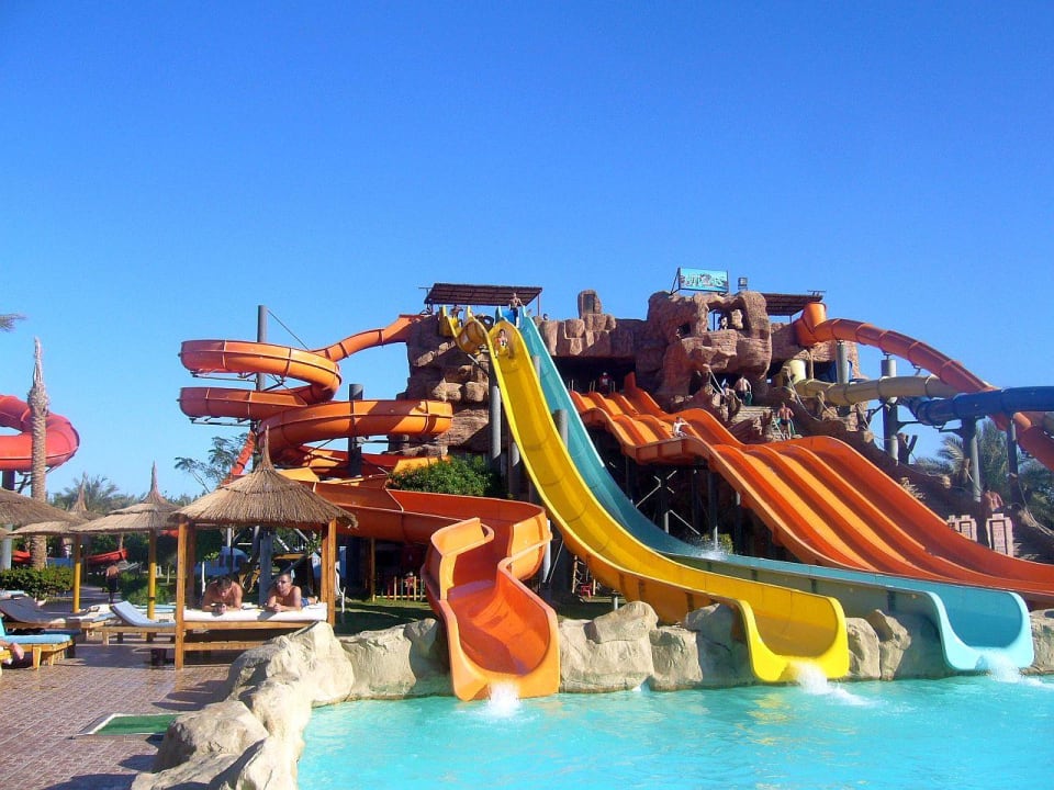 Jeden z aquaparków Pickalbatros Aqua Blu Resort - Sharm El Sheikh