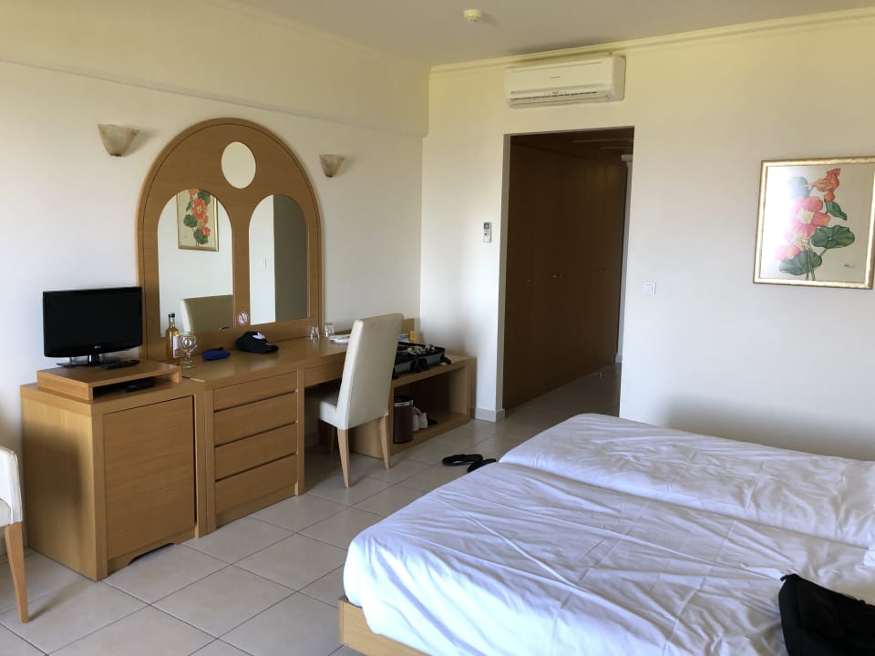 Zimmer Hotel Kalithea Mare Palace