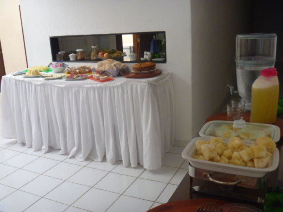 Frühstücksbuffet Cafe Club Hotel