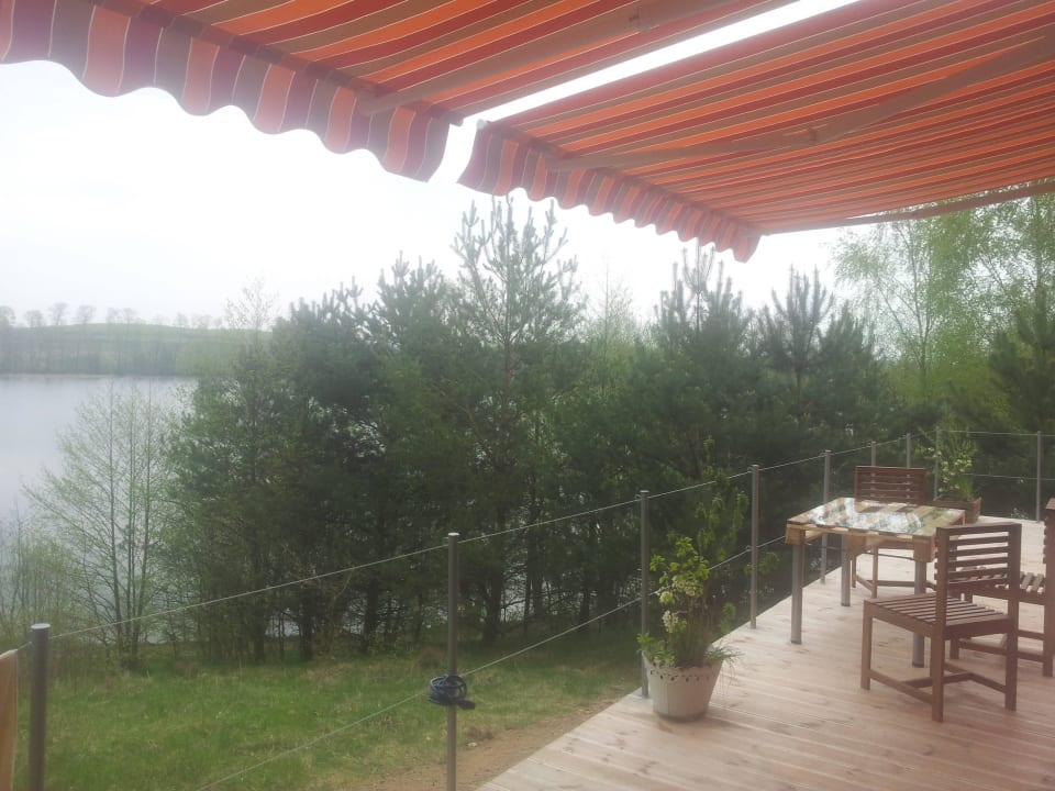 Widok z naszego tarasu Pension Hosteria na Mazurach