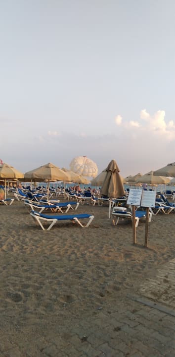 Strand Starlight Resort Hotel