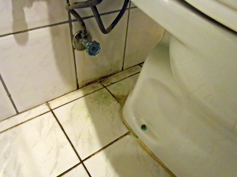 Schimmel im Bad Hotel Grand Sunlife
