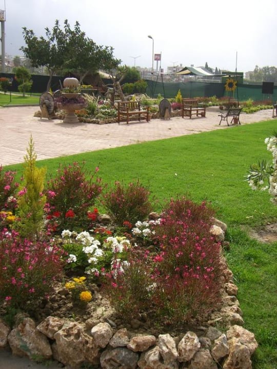 Gartenanlage Senza Sunset Beach Hotel