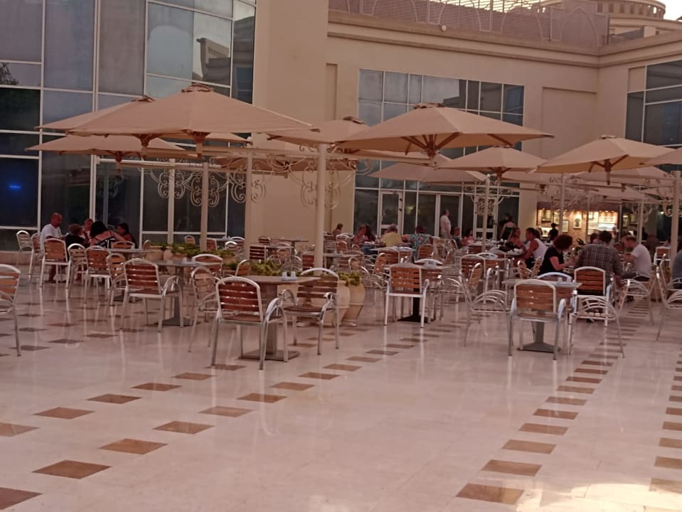 Gastro Serenity Alpha Beach